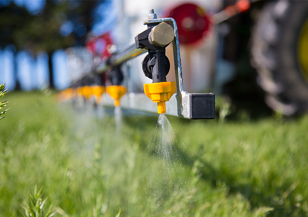 Croplands Linkage Nozzles