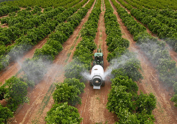 Cropalnds Cropliner XV in citrus orchard