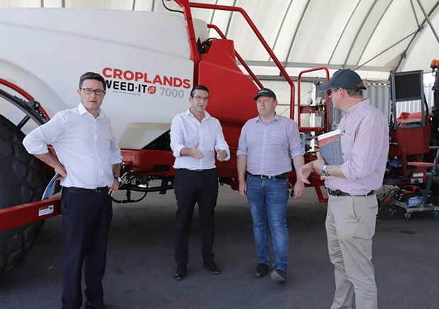 David Littleproud MP visits Croplands Dry Creek